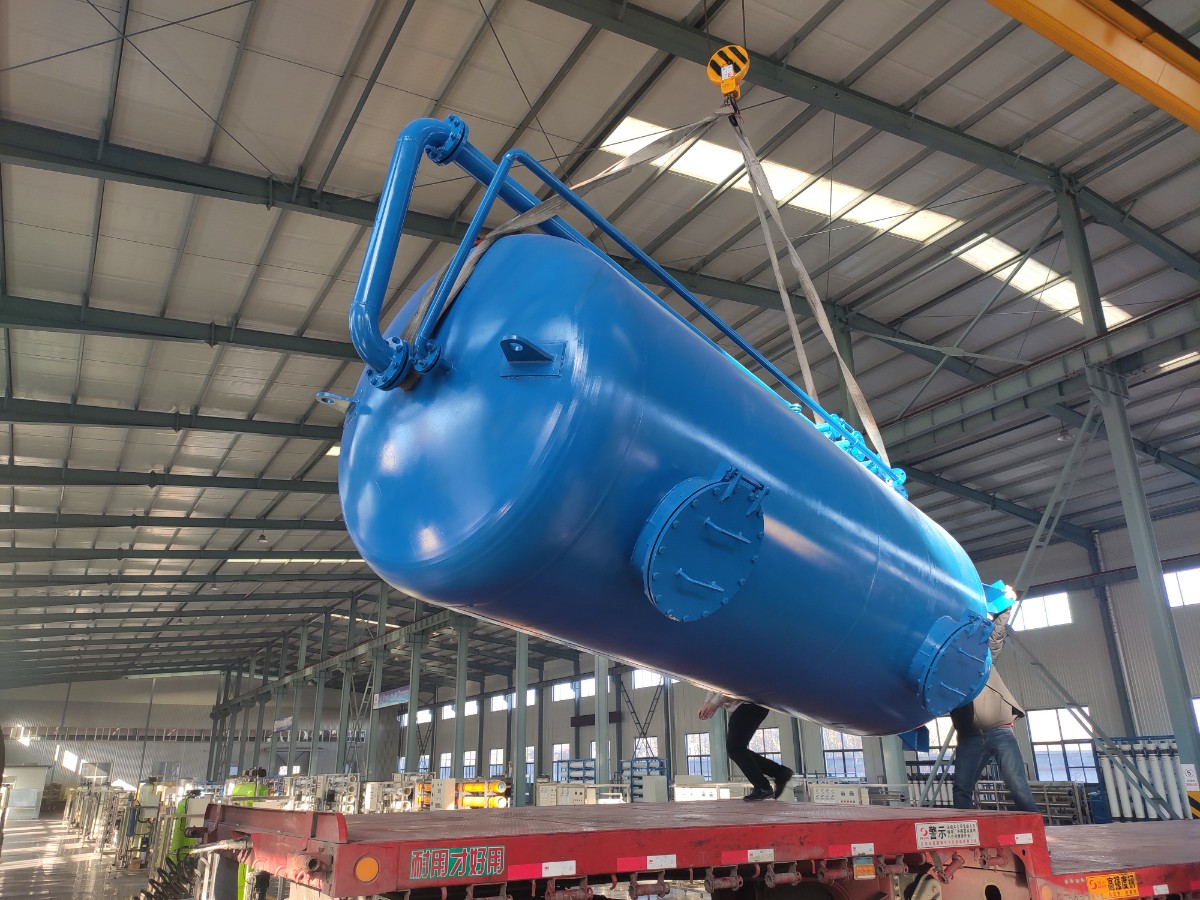 【安徽极速电竞官网】江苏某纺织行业软化水设备发货现场(图6)